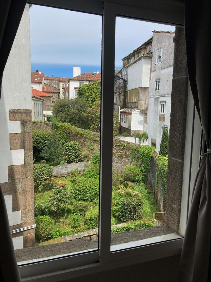 Ferienwohnung Apto. En Plaza De Cervantes Santiago de Compostela Exterior foto