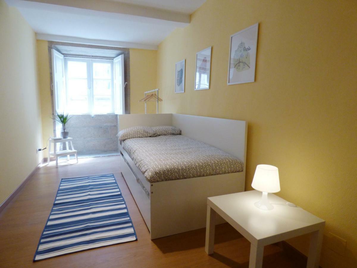Ferienwohnung Apto. En Plaza De Cervantes Santiago de Compostela Exterior foto