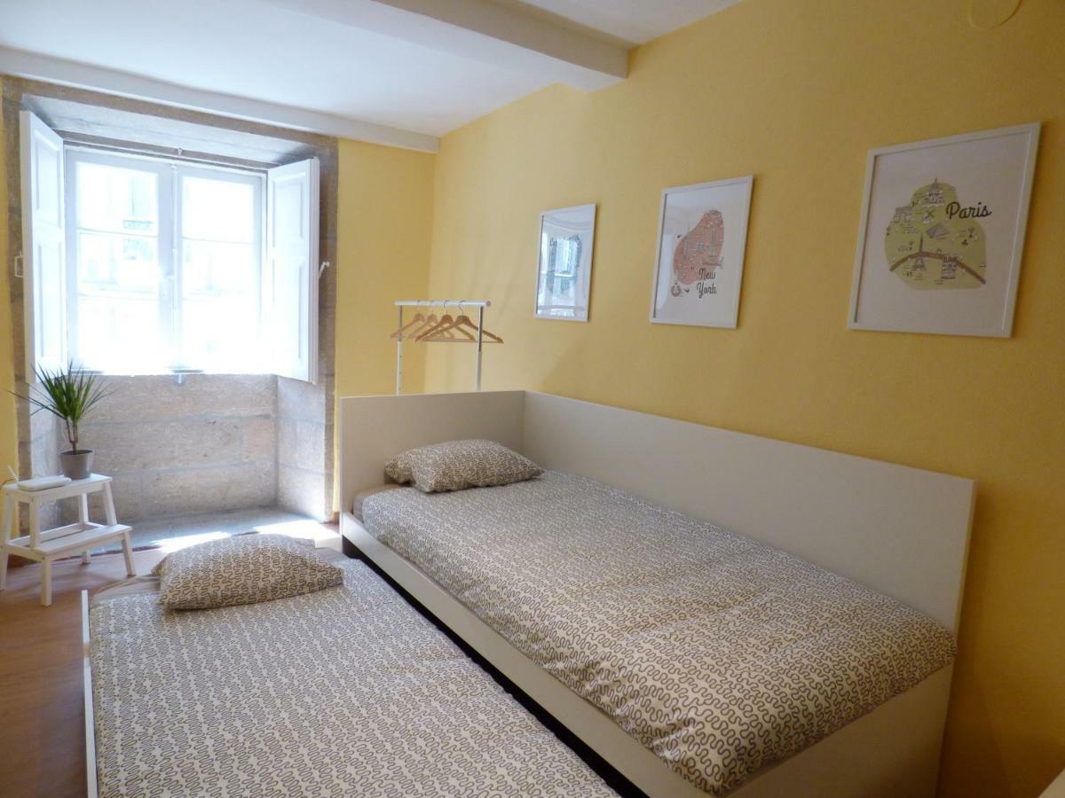 Ferienwohnung Apto. En Plaza De Cervantes Santiago de Compostela Exterior foto